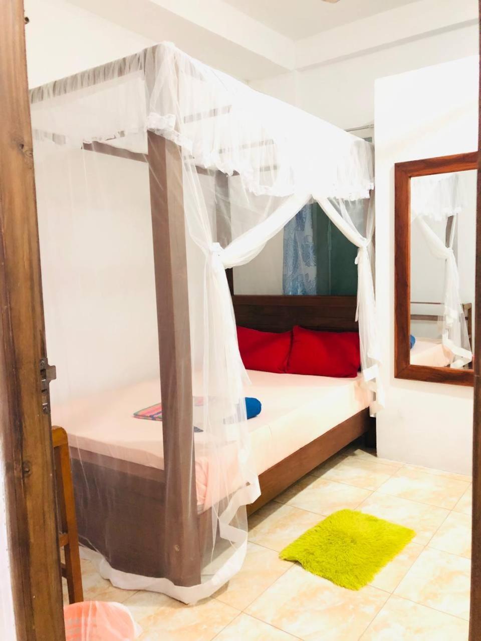 Weligama Bay House Hotel Room photo